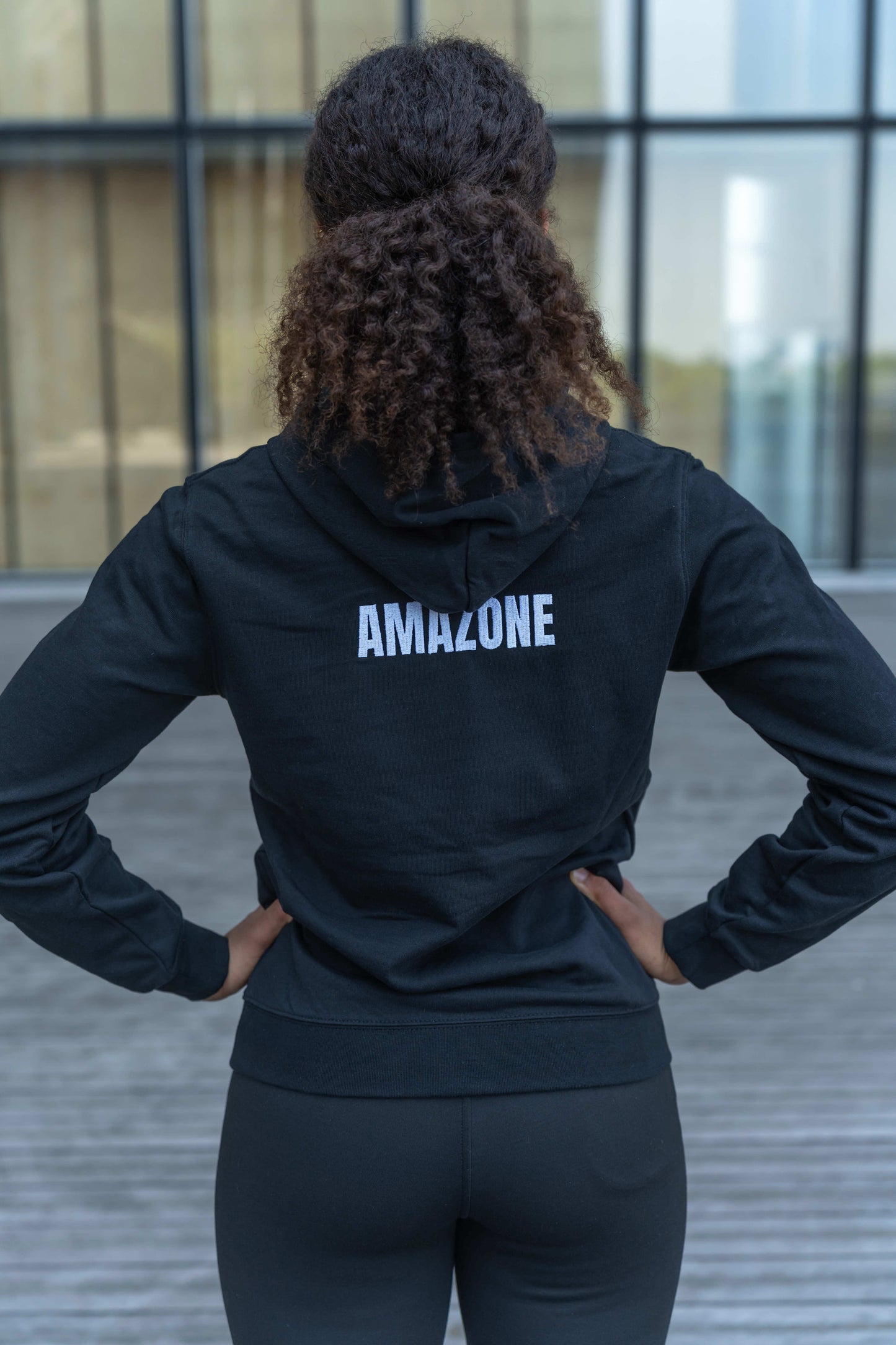 Hoodie AMAZONE noir